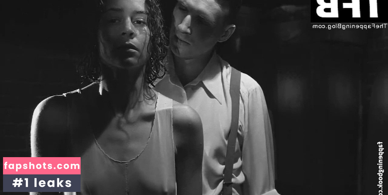 Embeth Davidtz gallery photo #14