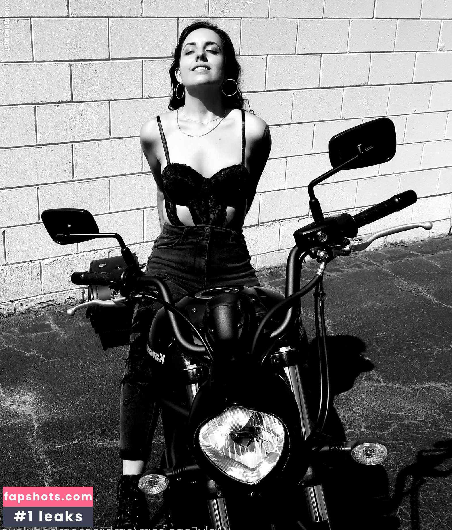 embraceembodylove gallery photo #4