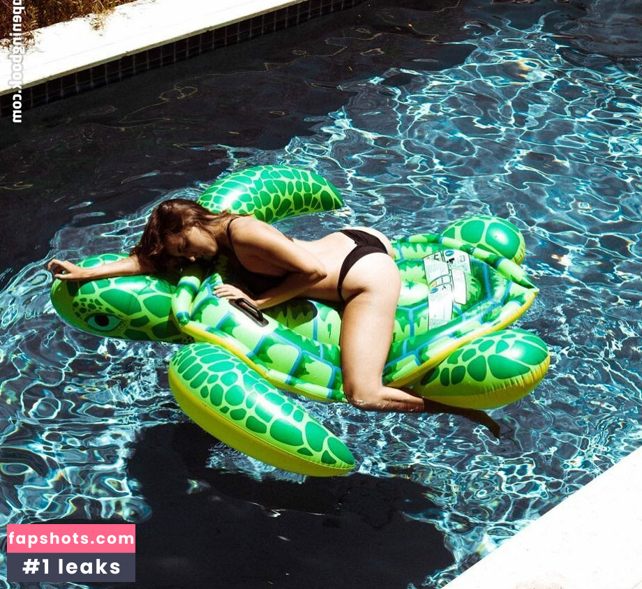 Emelia Hartford Nahé úniky fotek pouze od fanoušků #162 - Fapshots