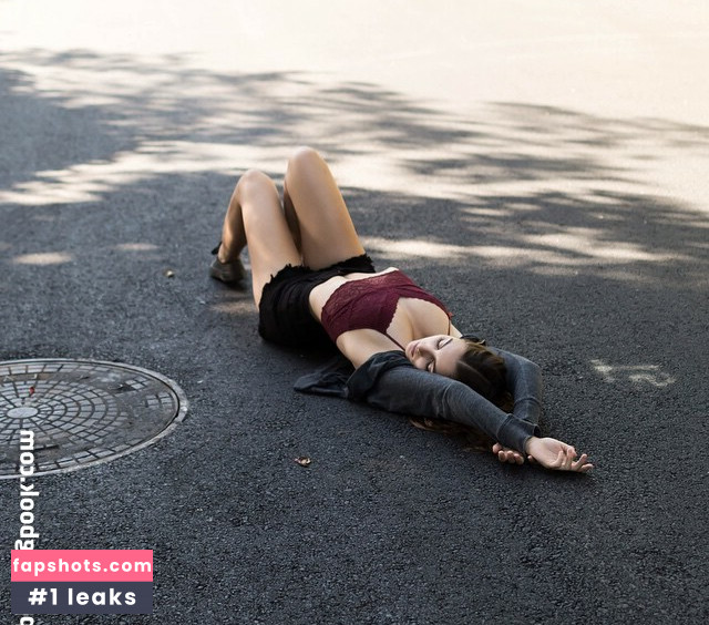 Emelia Hartford Nahé úniky fotek pouze od fanoušků #175 - Fapshots