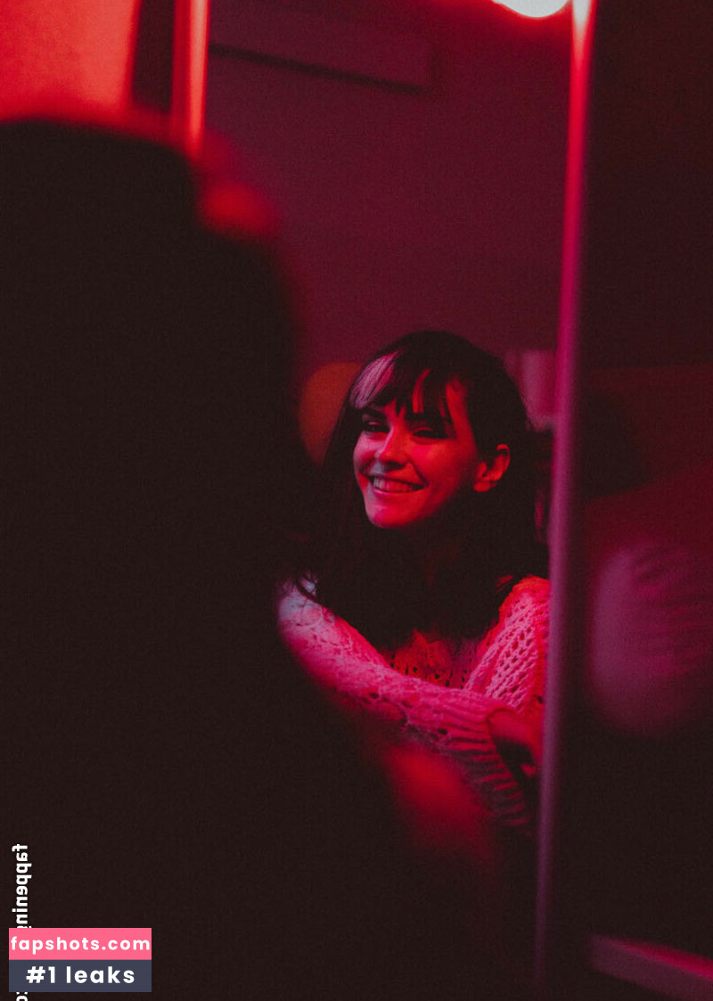 Emeline Faure Nude Leaks OnlyFans Photos #15 - LeakJerk