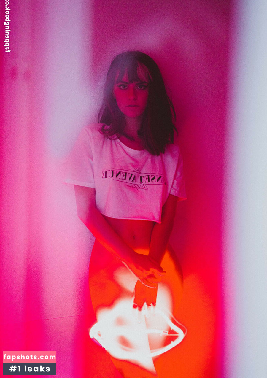 Emeline Faure Nude Leaks OnlyFans Photos #25 - LeakJerk