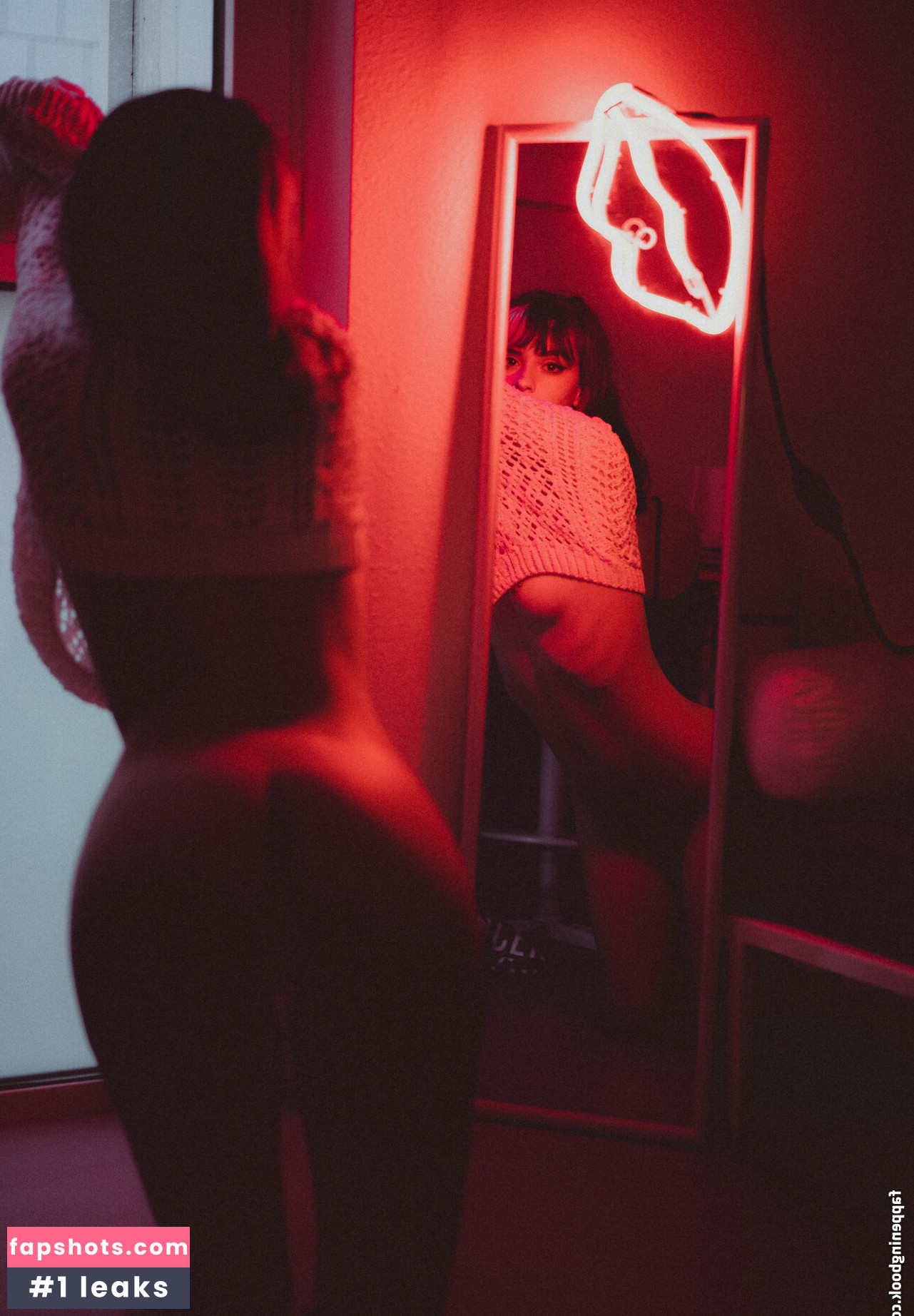 Emeline Faure Nude Leaks OnlyFans Photos #31 - LeakJerk