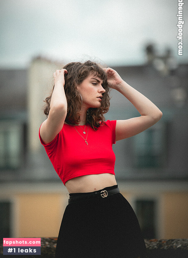 Emeline Faure Nude Leaks OnlyFans Photos #5 - LeakJerk