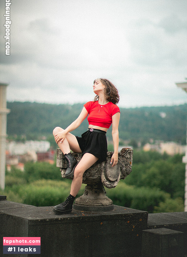 Emeline Faure Nude Leaks OnlyFans Photos #6 - LeakJerk