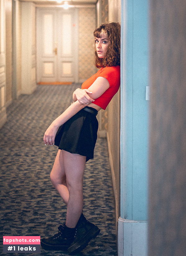 Emeline Faure Nude Leaks OnlyFans Photos #7 - LeakJerk