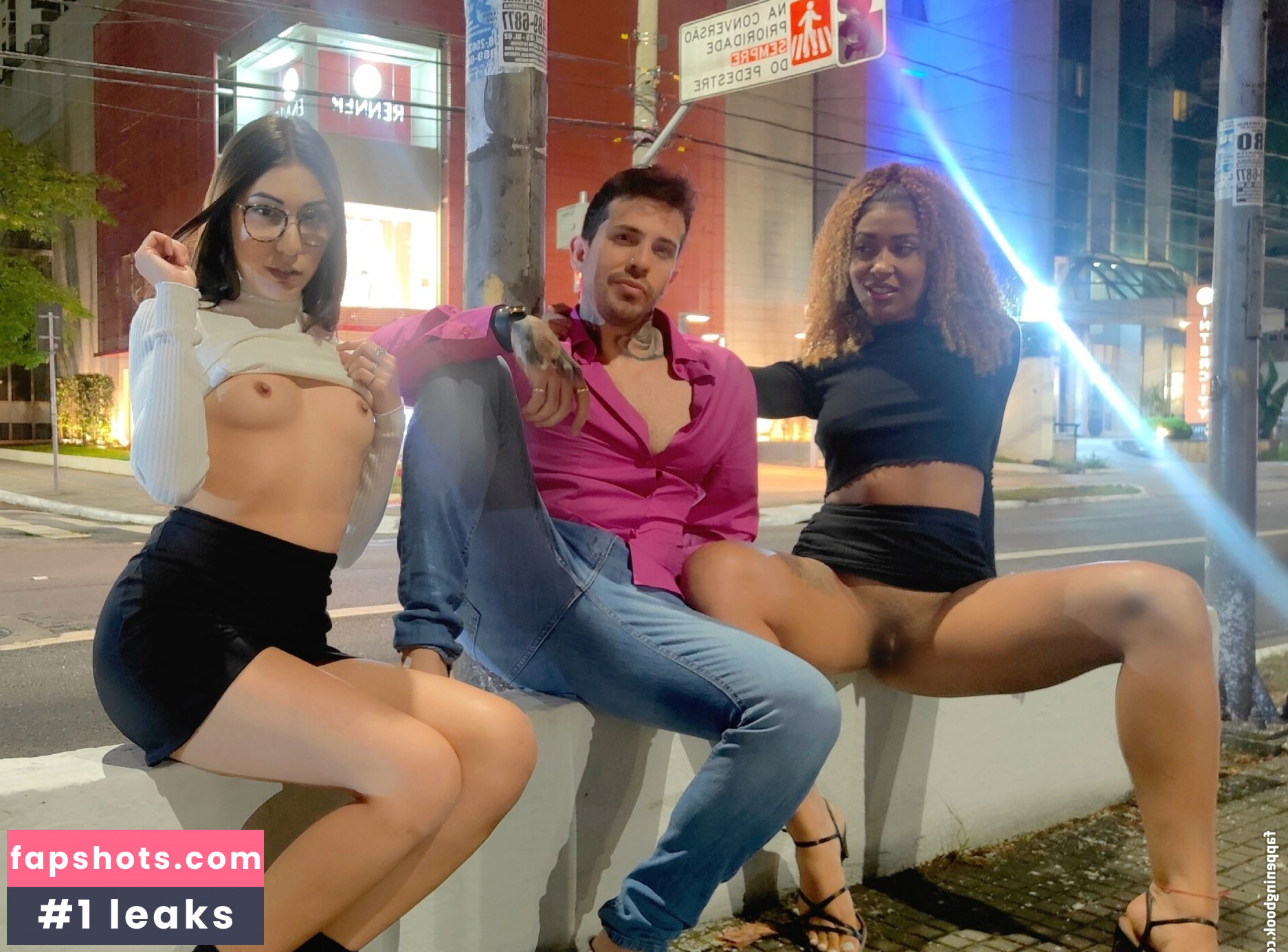 Emelly Souza gallery photo #50