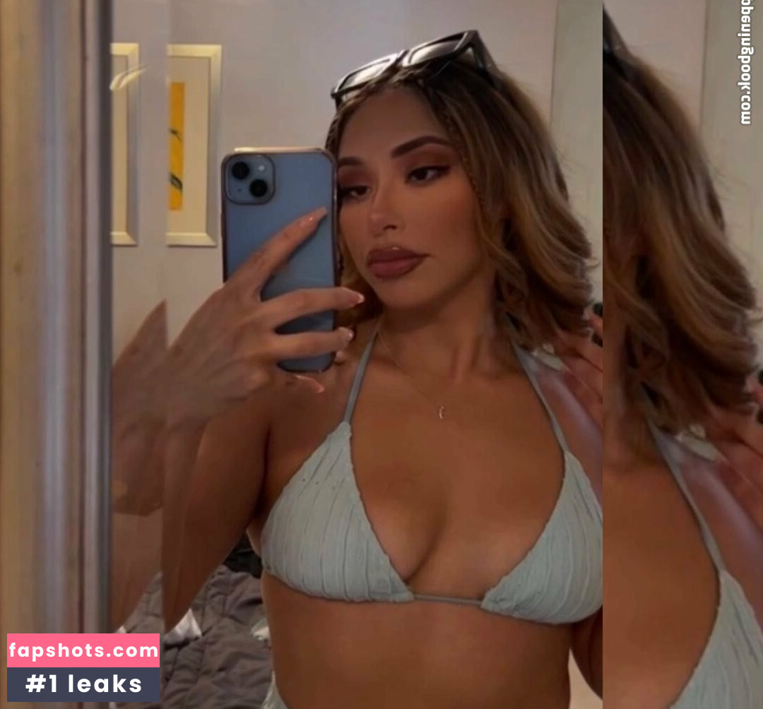 emelyelenaa gallery photo #2