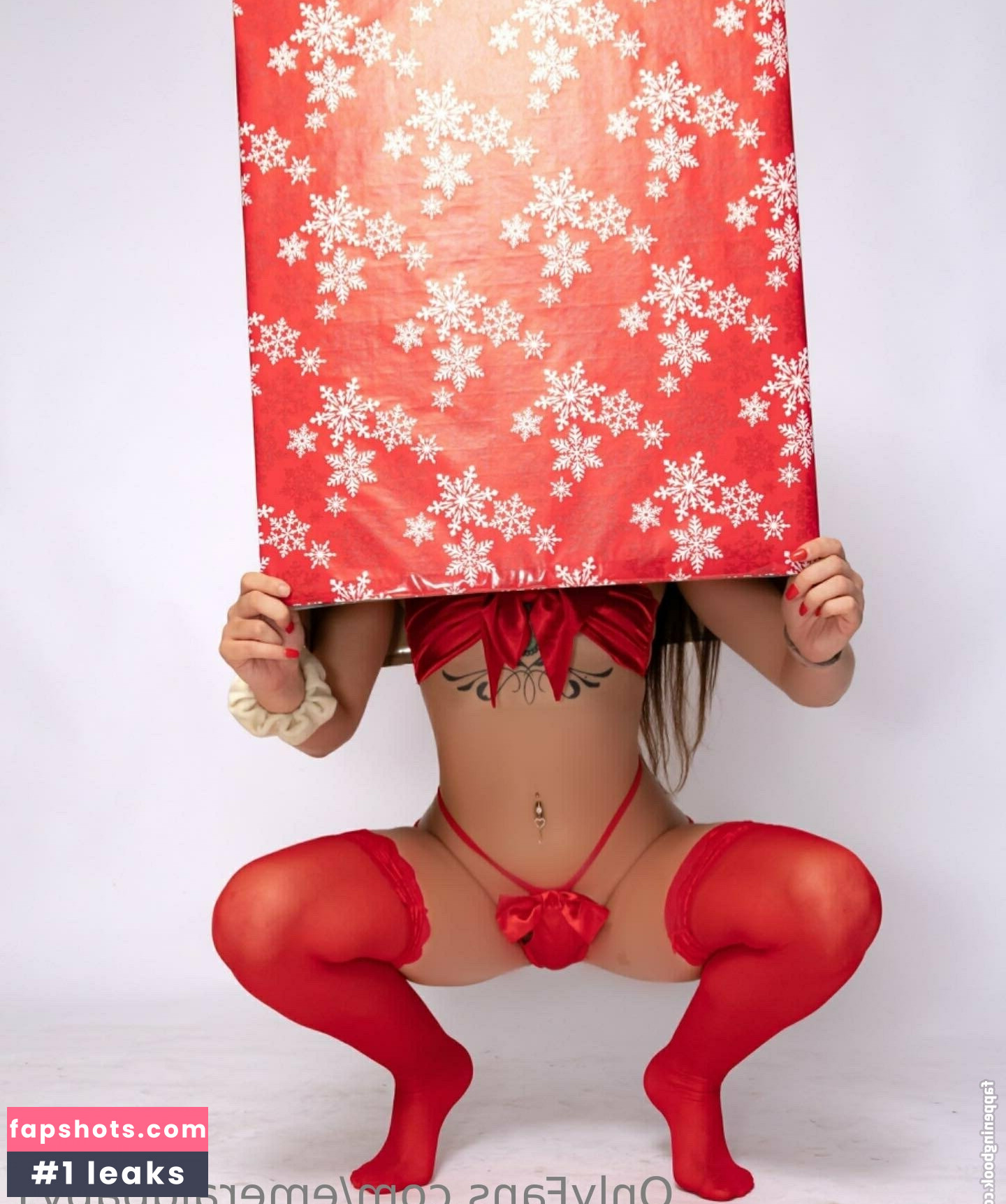 emeraldbaby1 gallery photo #25