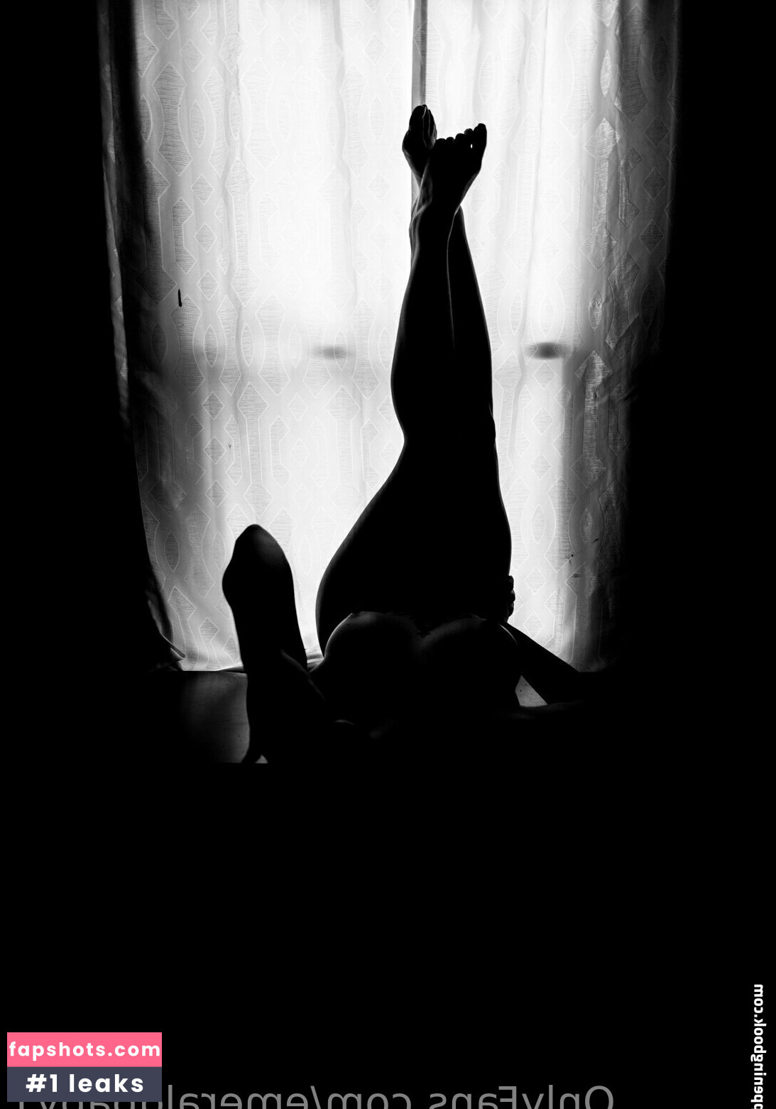 emeraldbaby1 gallery photo #9