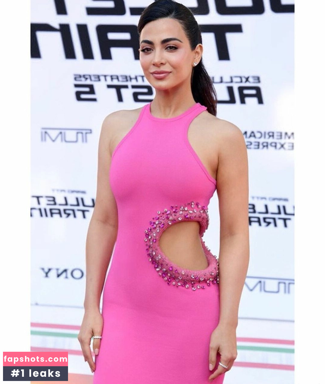 Emeraude Toubia gallery photo #82