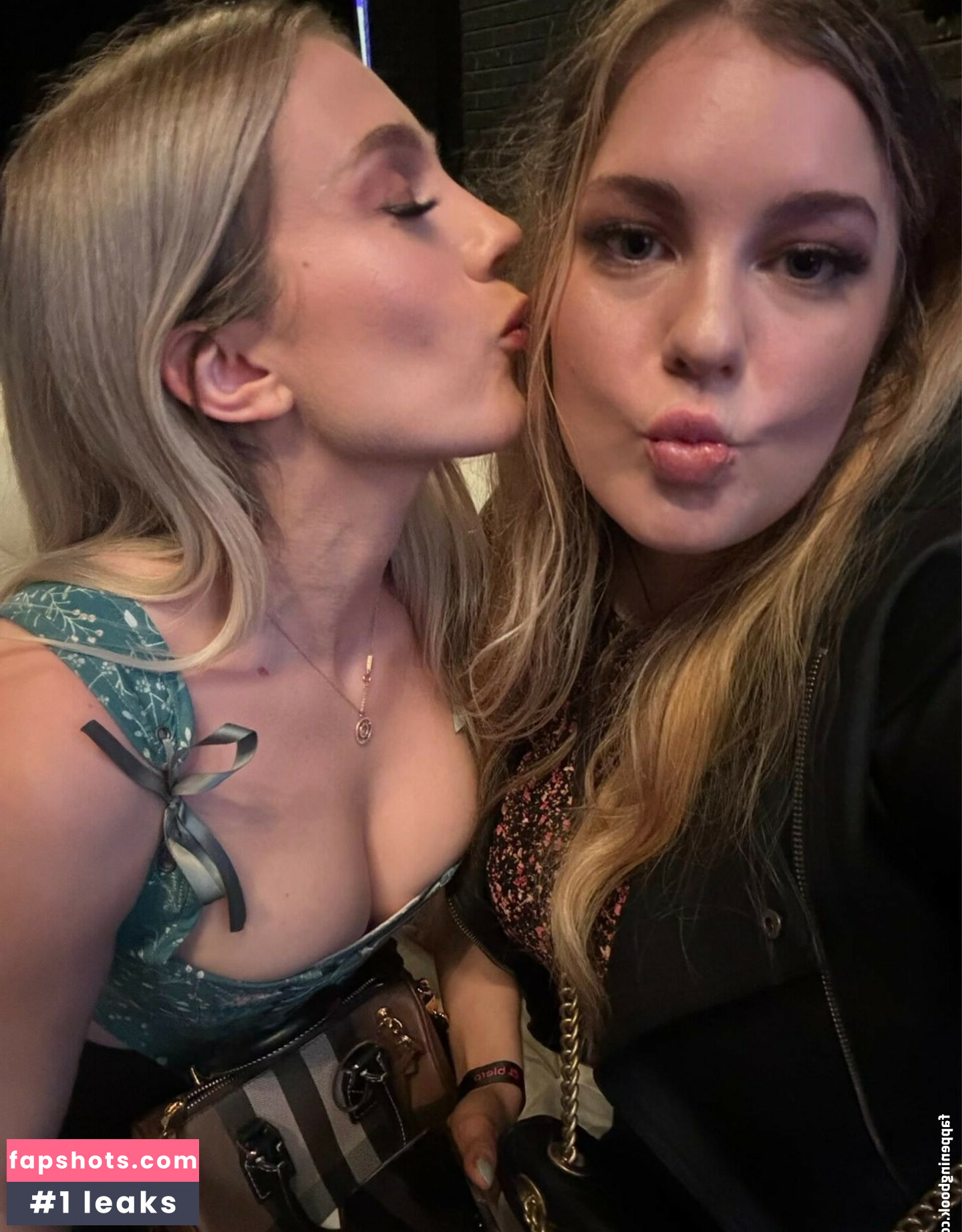 Emerome gallery photo #19