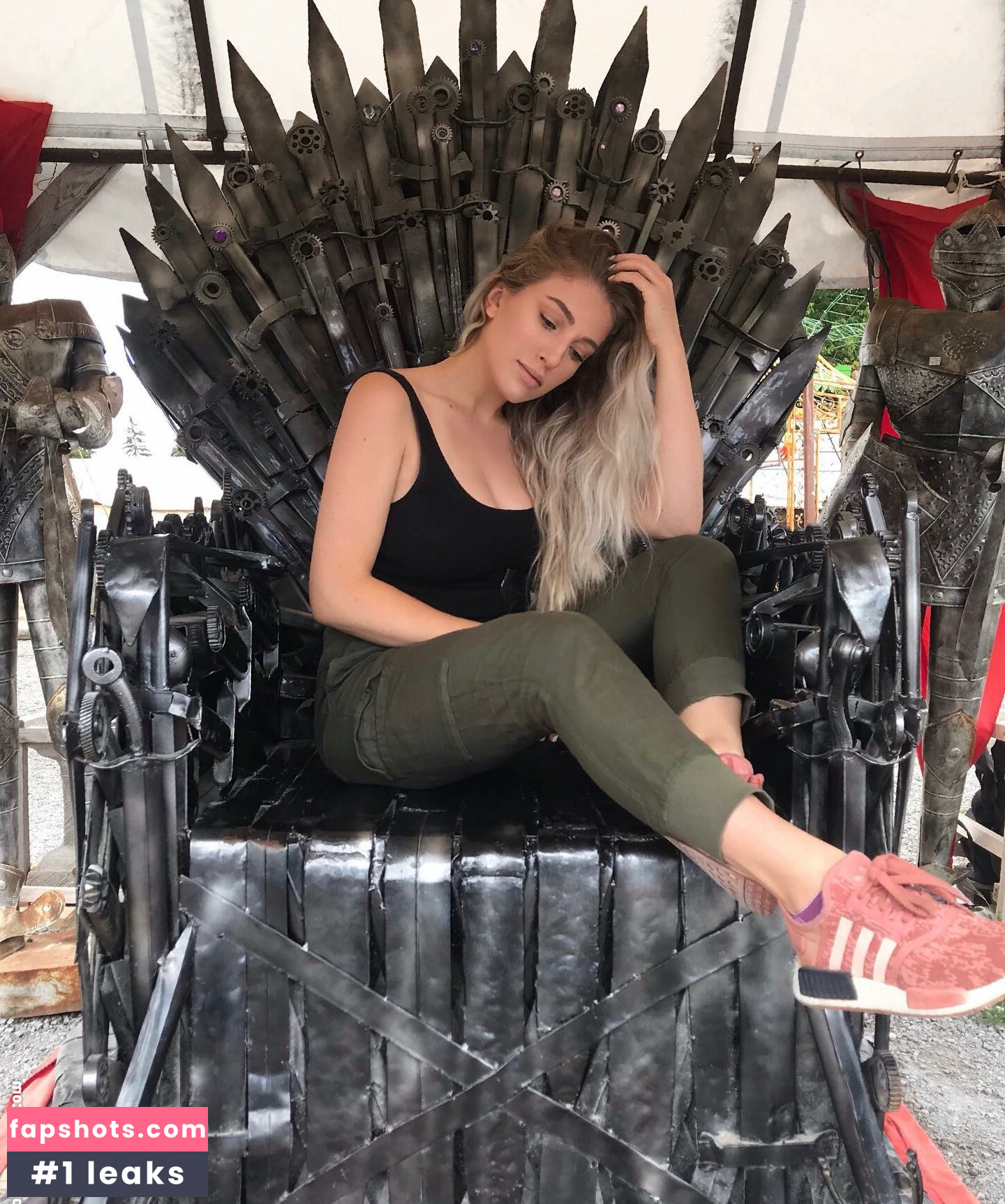 Emerome gallery photo #33