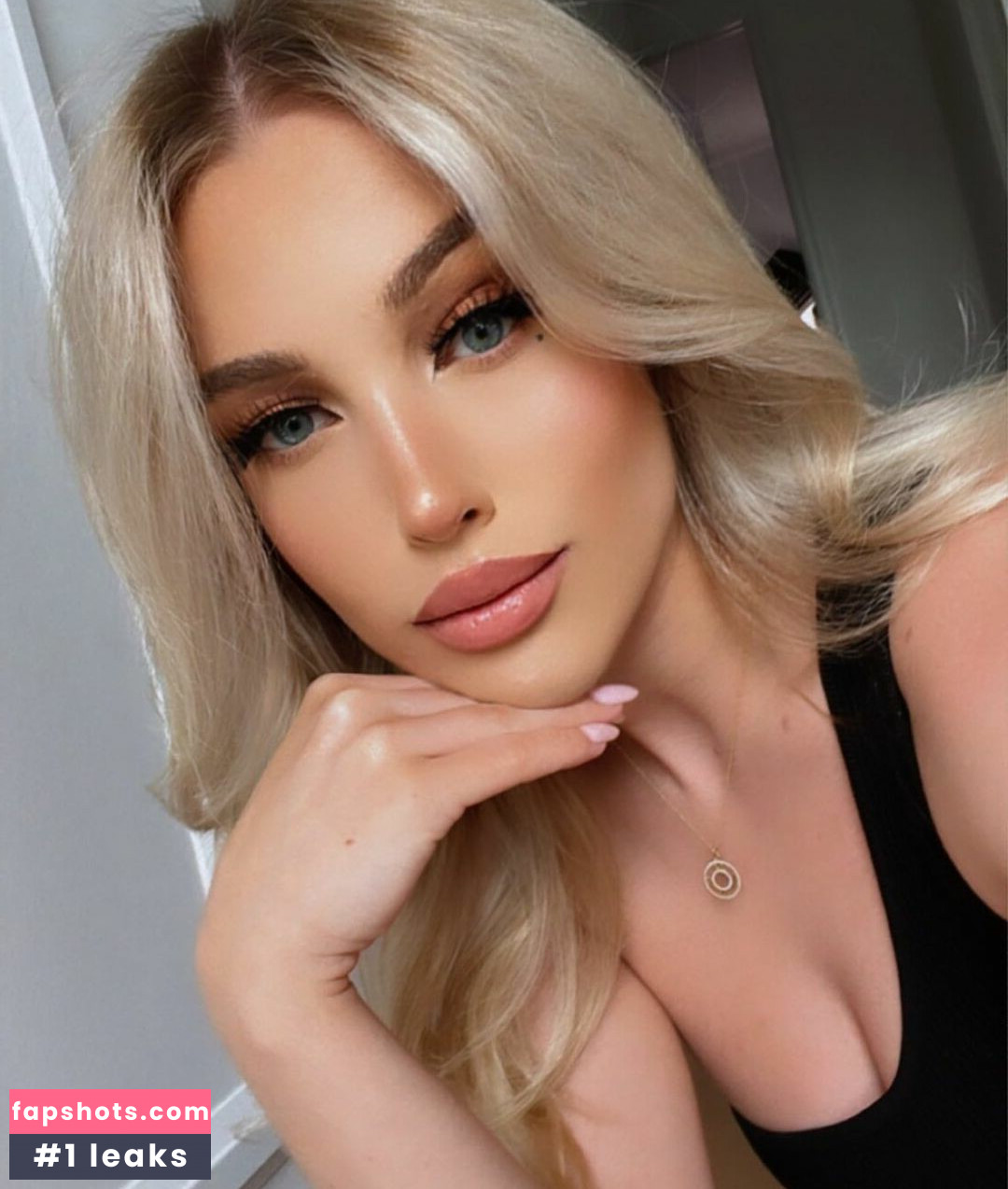 Emerome gallery photo #50