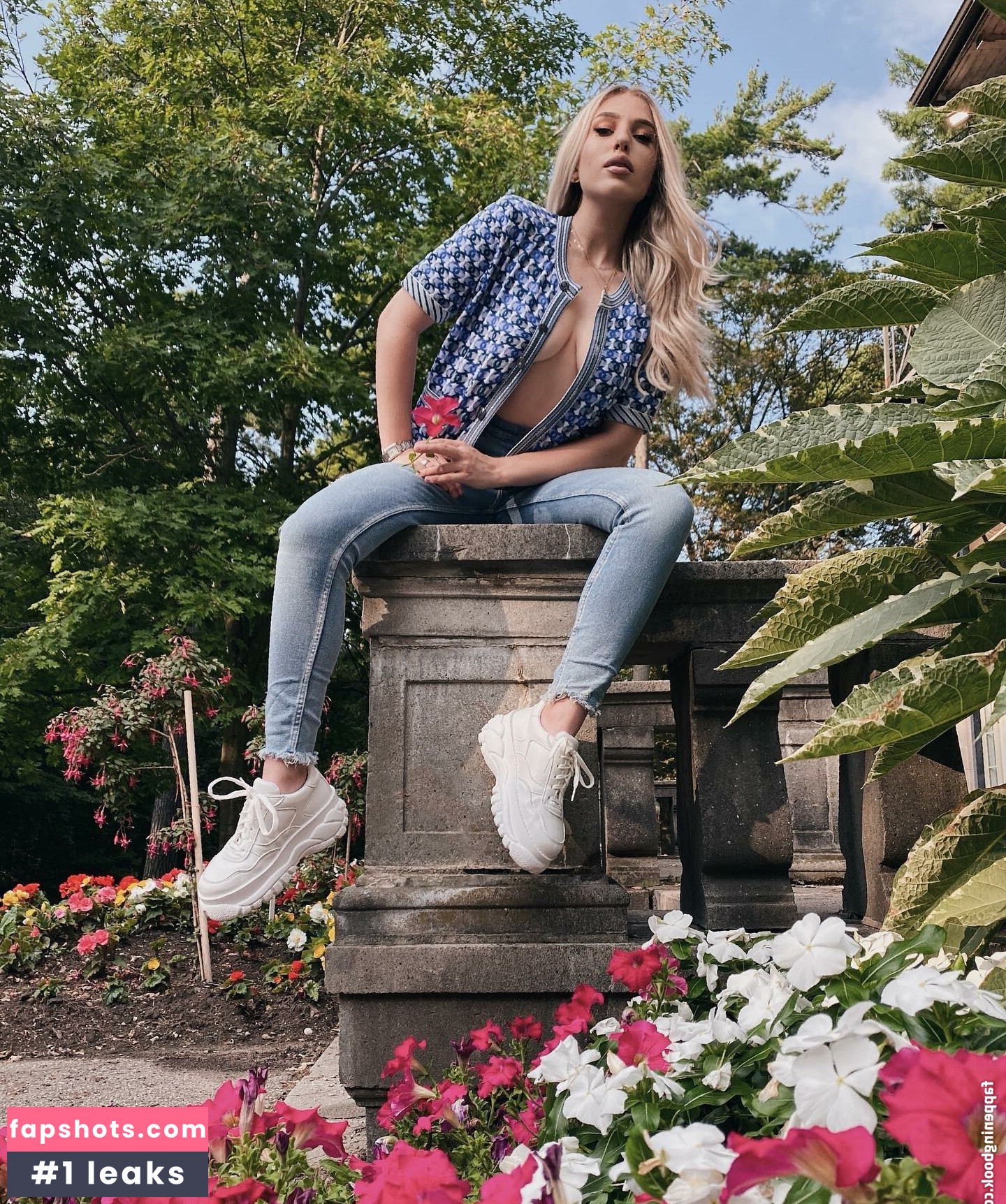 Emerome gallery photo #80