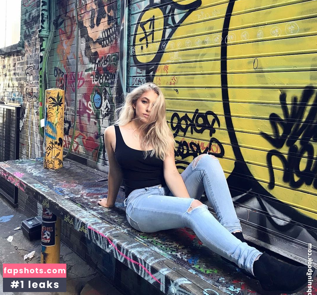 Emerome gallery photo #82