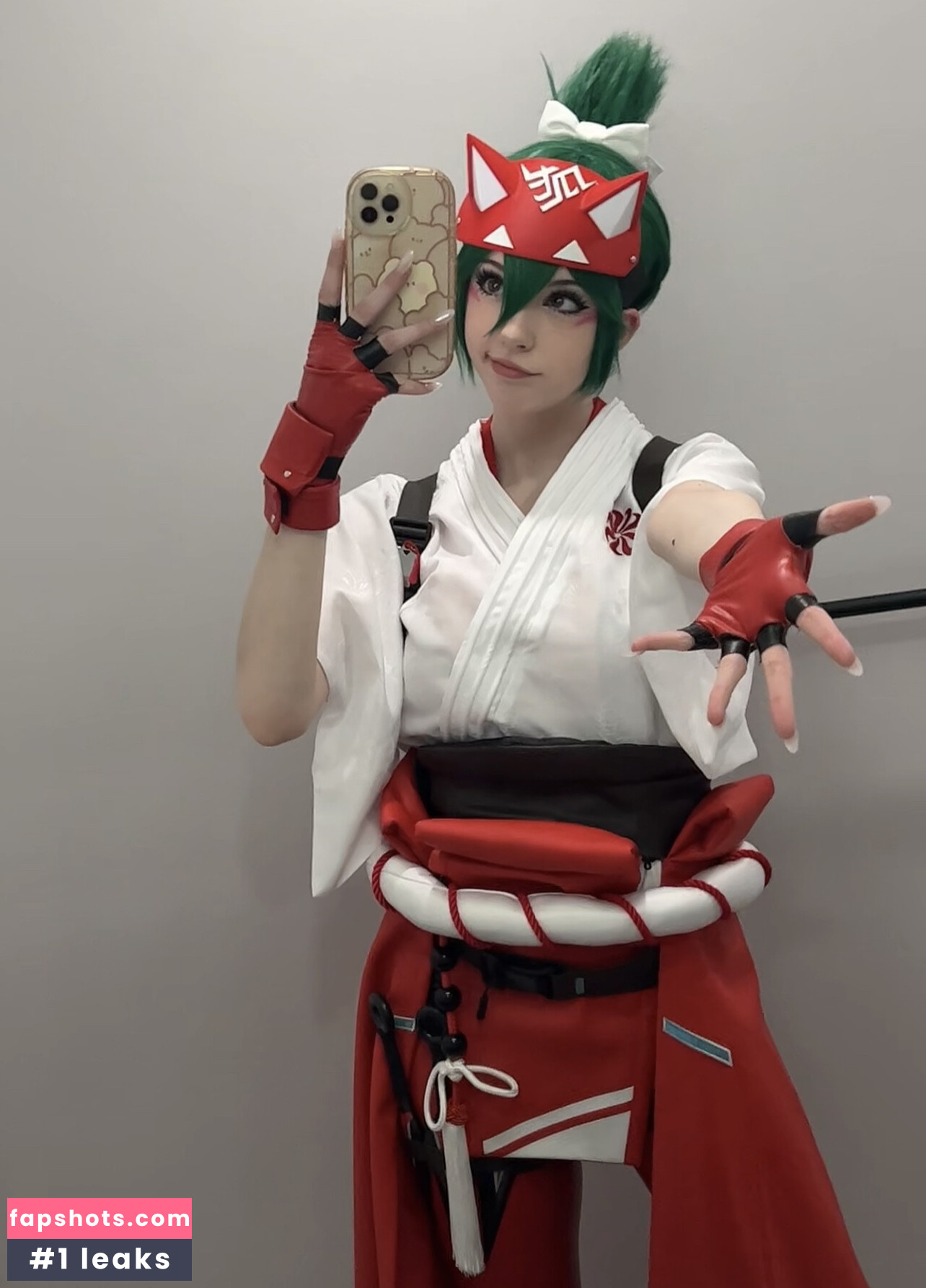 emiki28 gallery photo #143