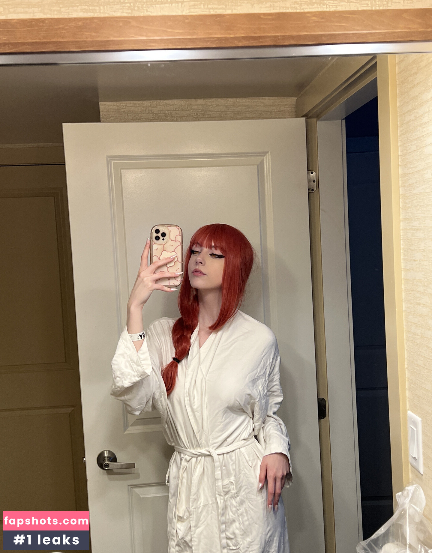 emiki28 gallery photo #160