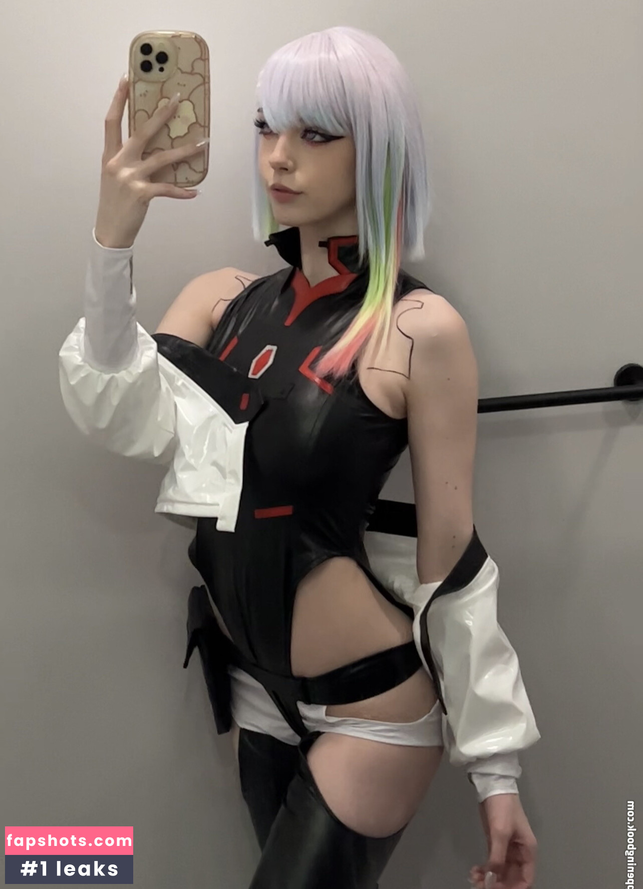 emiki28 gallery photo #167