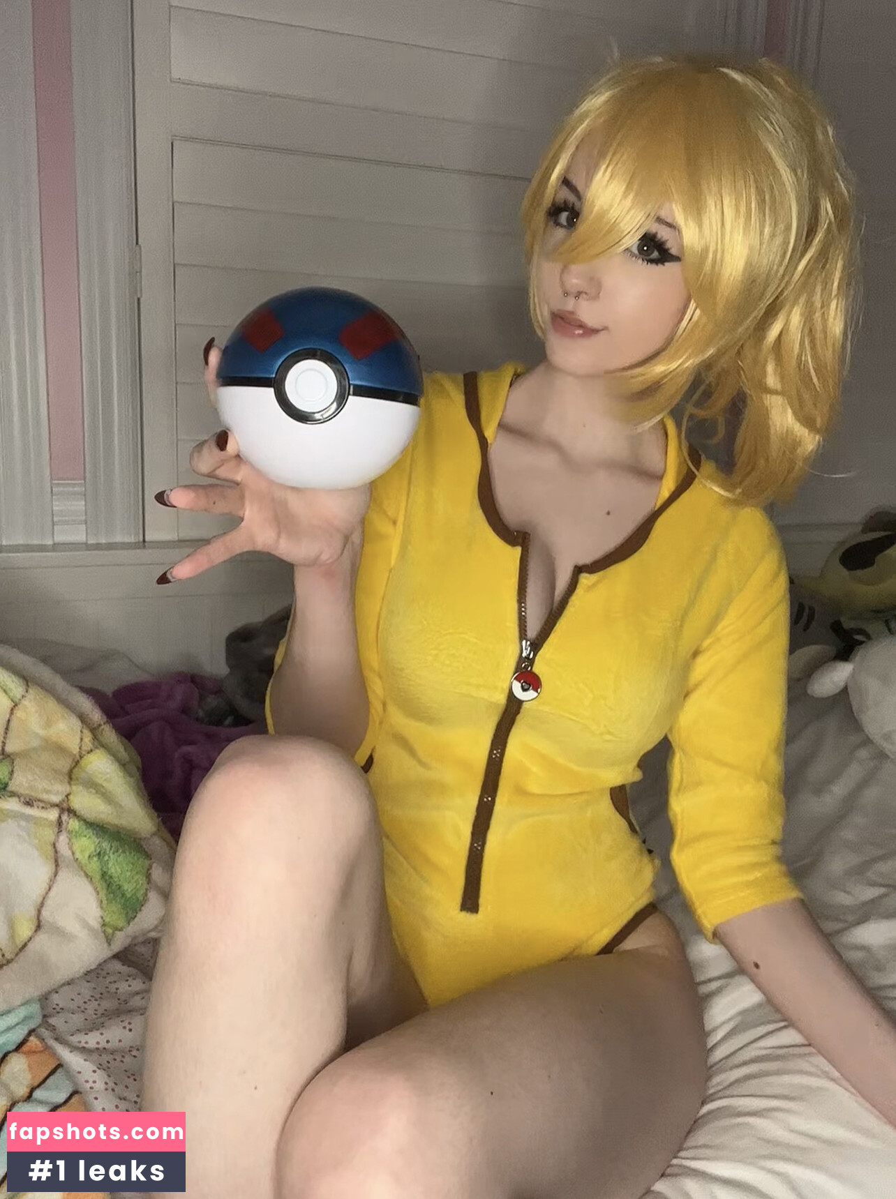 emiki28 gallery photo #243