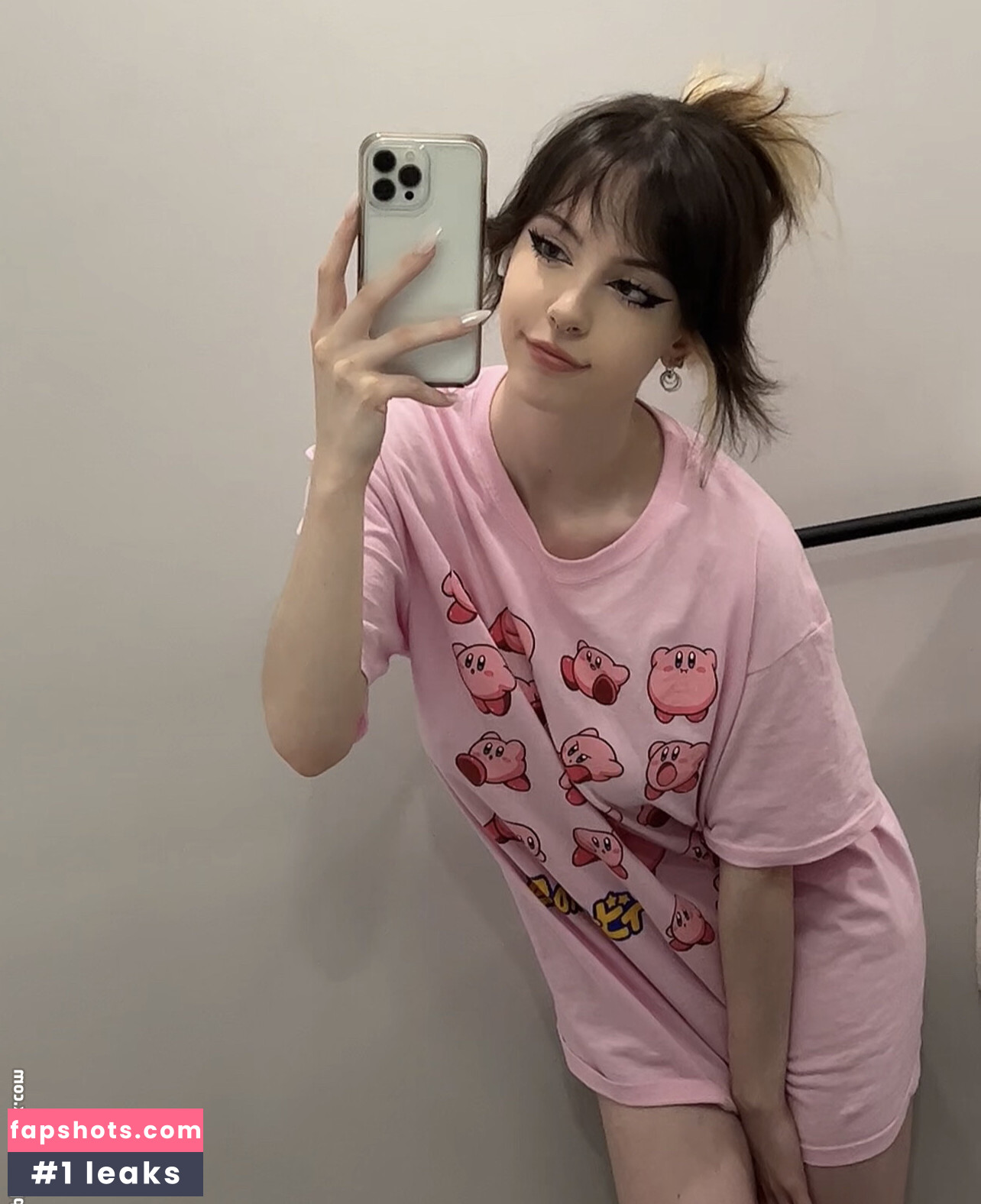 emiki28 gallery photo #259