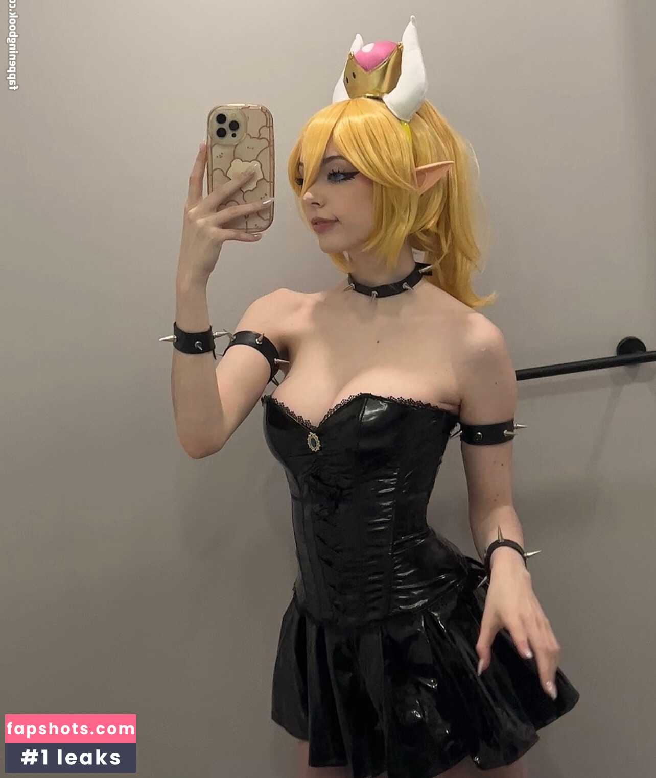 emiki28 gallery photo #286