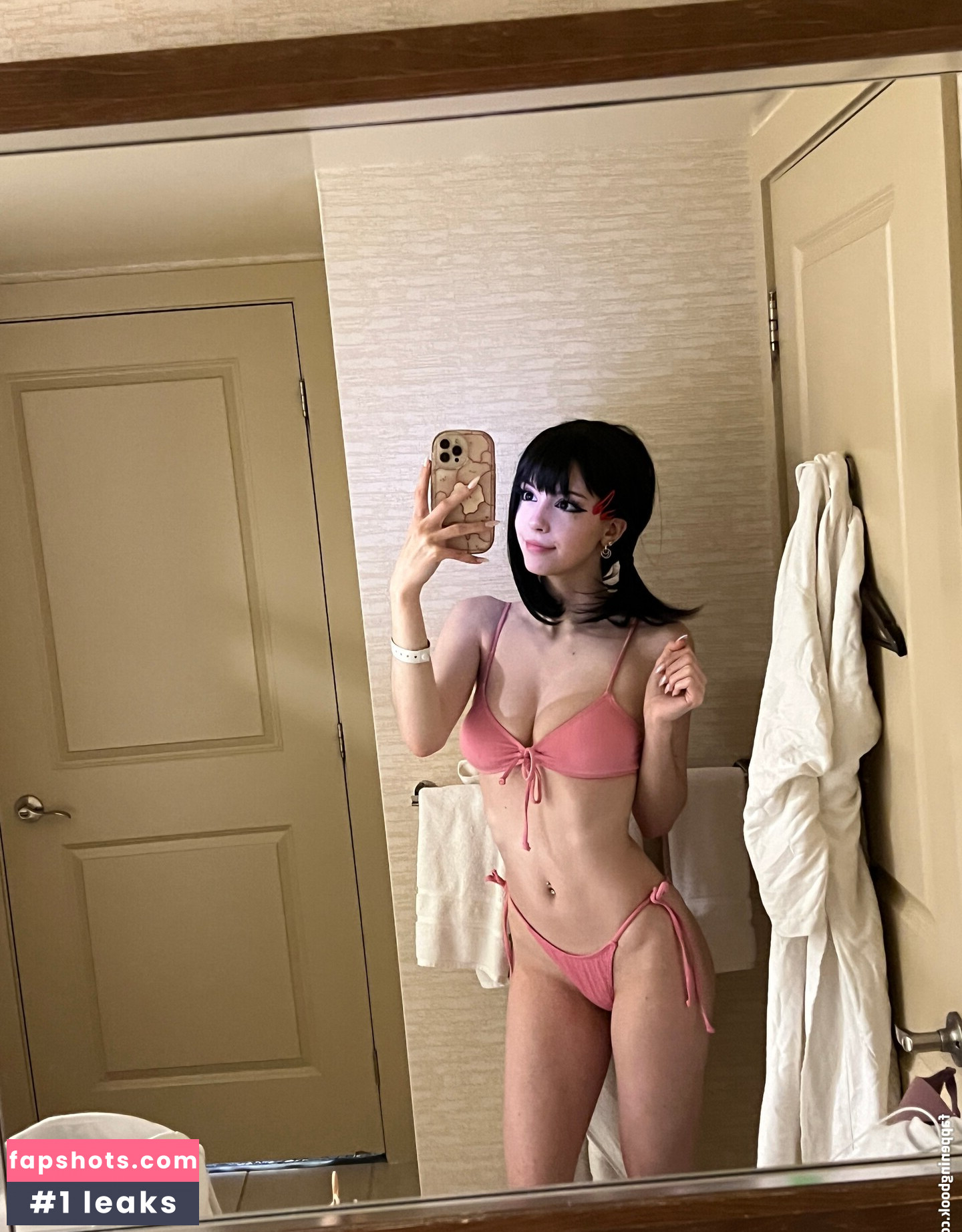 emiki28 gallery photo #293