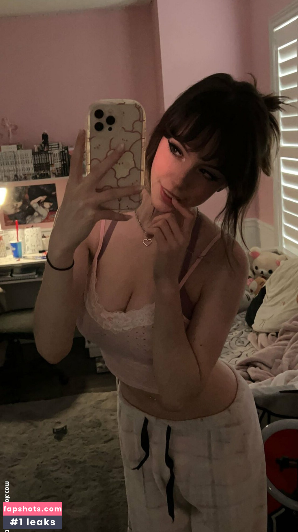 emiki28 gallery photo #318