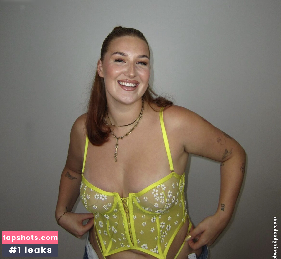 Emilia Baumgart gallery photo #37