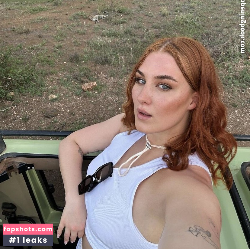 Emilia Baumgart gallery photo #48