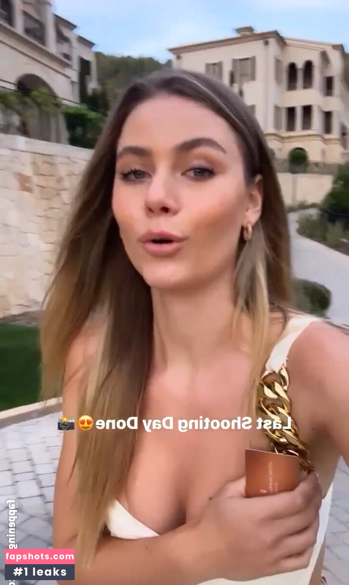 Emilia Bte gallery photo #104