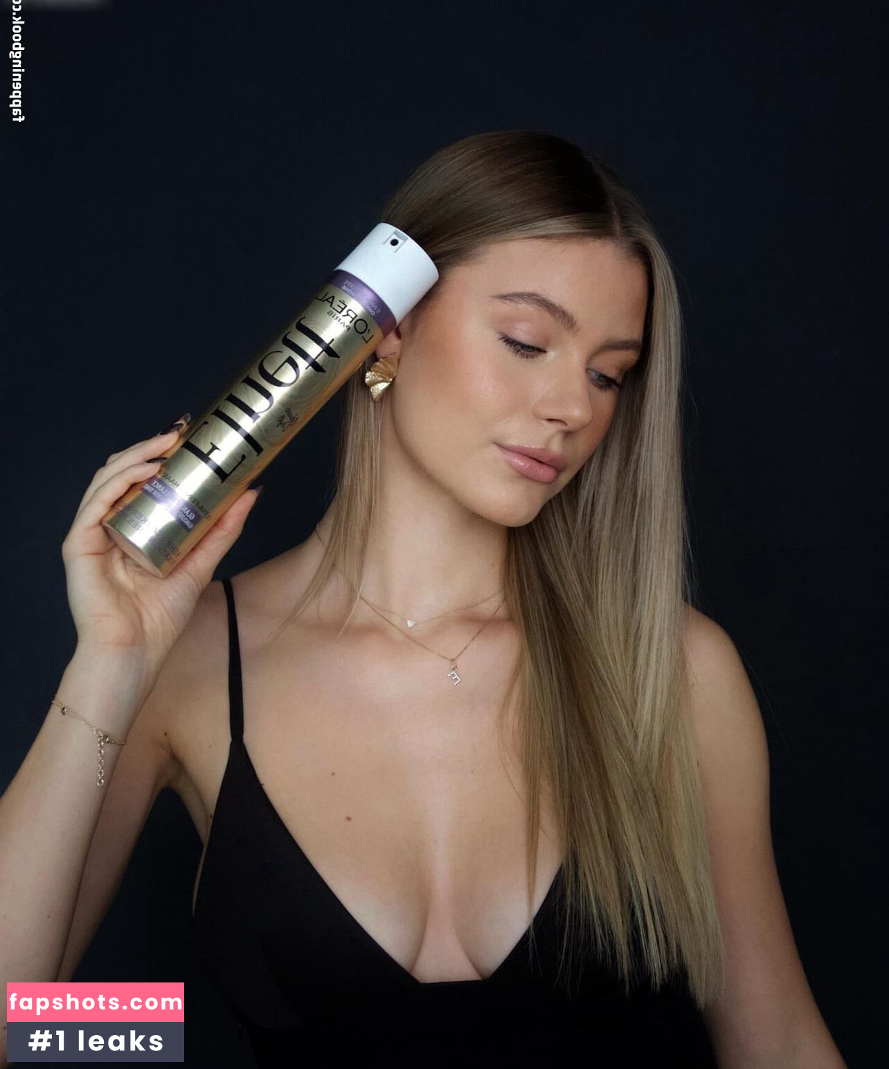 Emilia Bte gallery photo #42