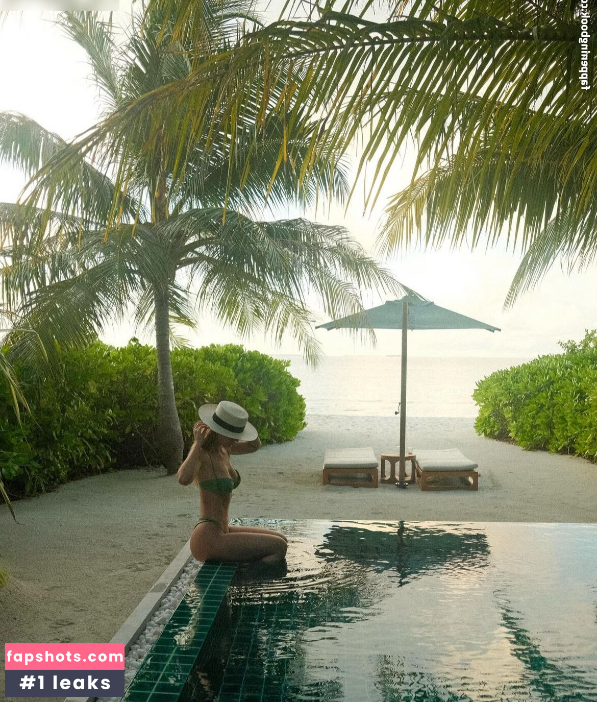 Emilia Bte gallery photo #46