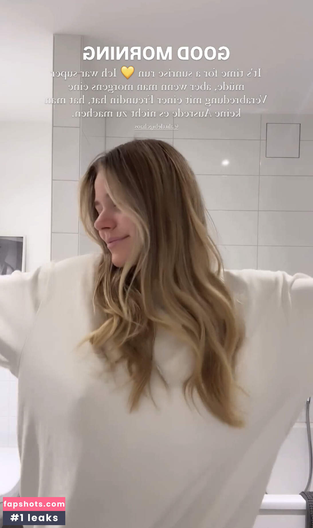 Emilia Bte gallery photo #55