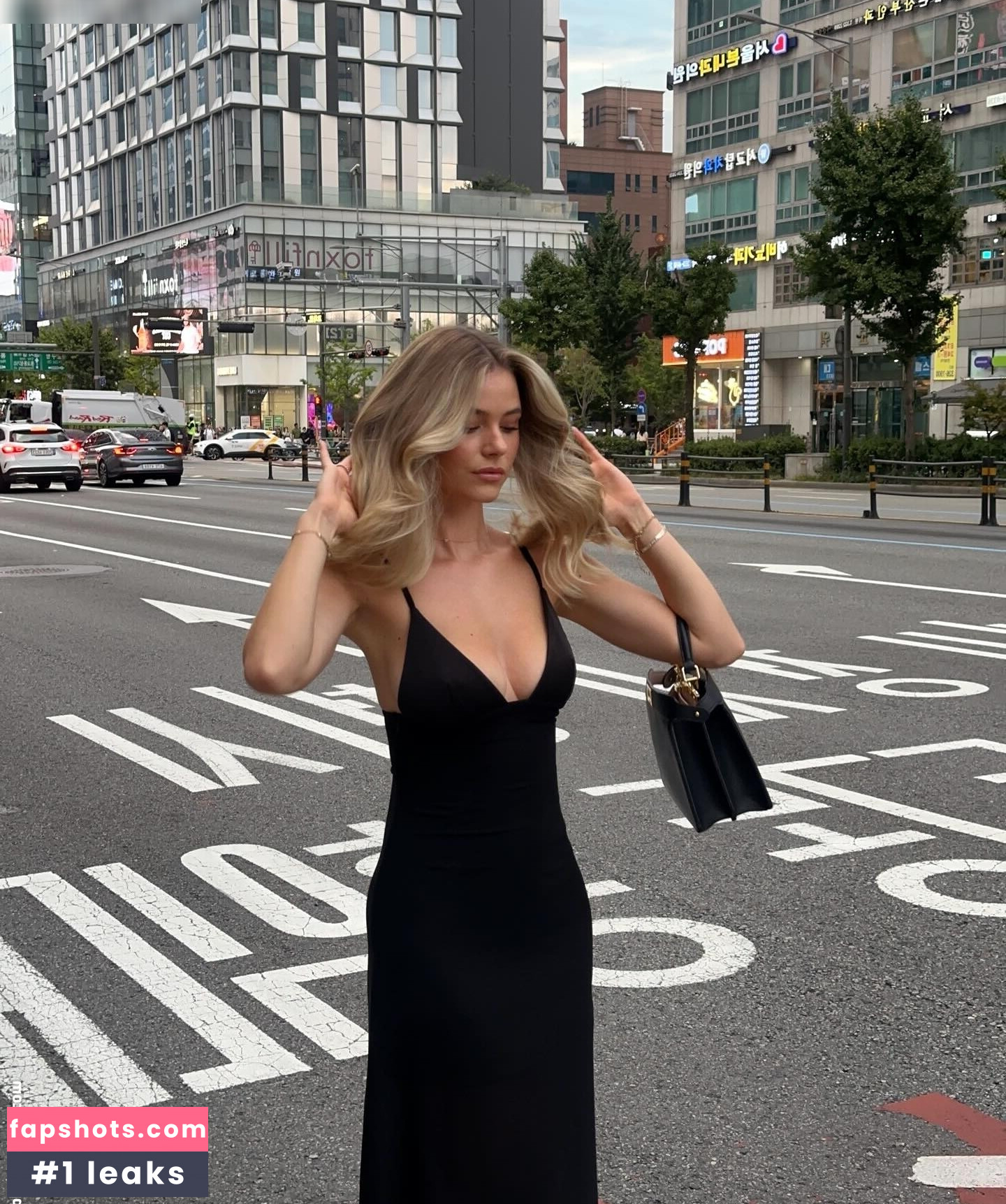 Emilia Bte gallery photo #72