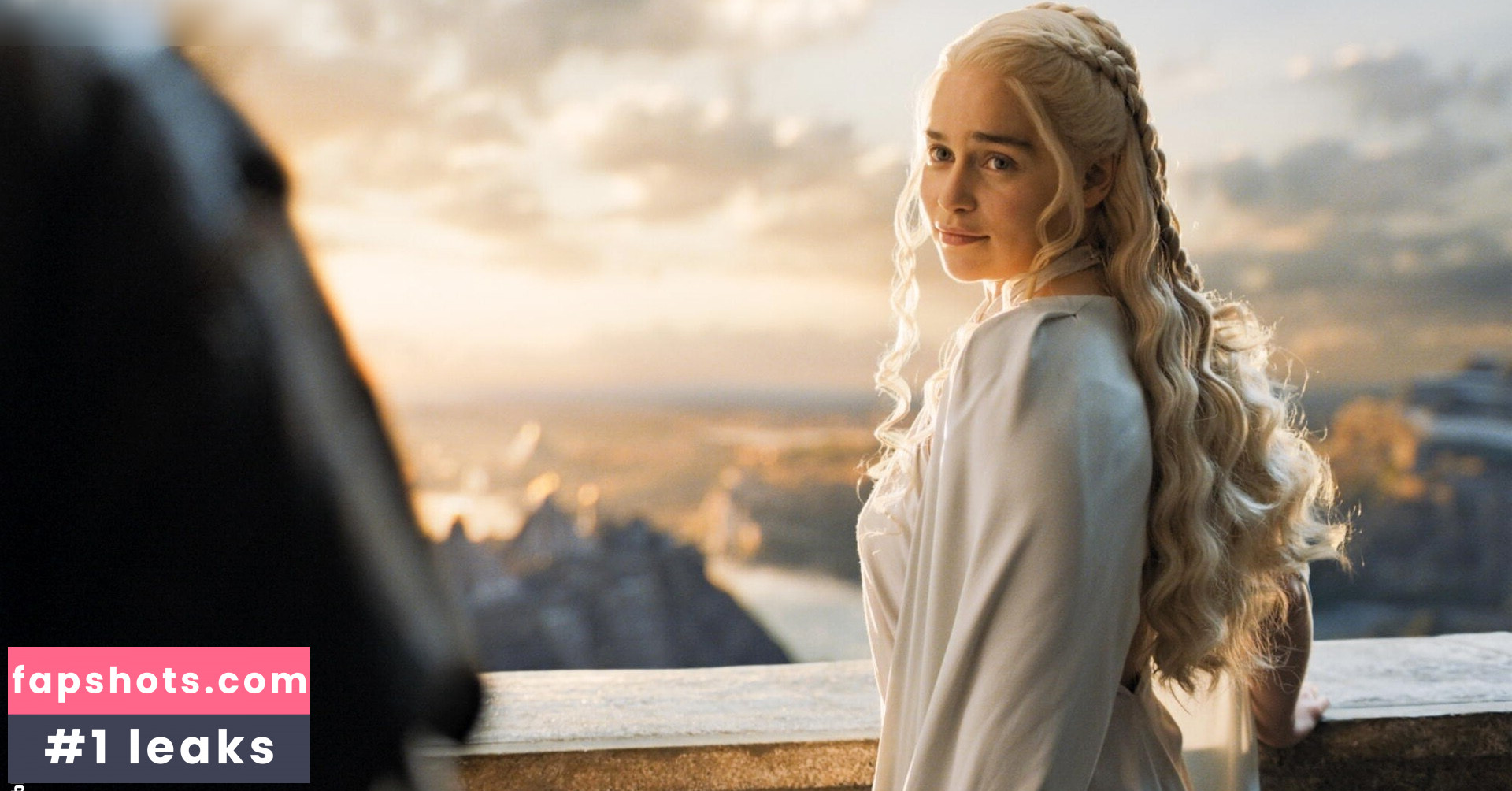 Emilia Clarke Nahé úniky fotek pouze od fanoušků #2 - Fapshots