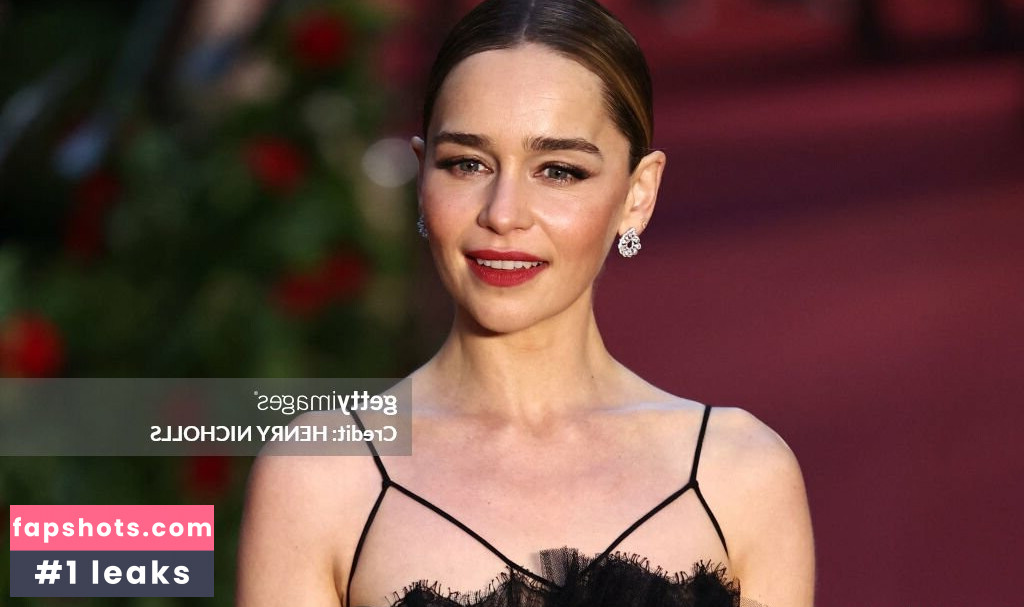 Emilia Clarke Nahé úniky fotek pouze od fanoušků #111 - Fapshots