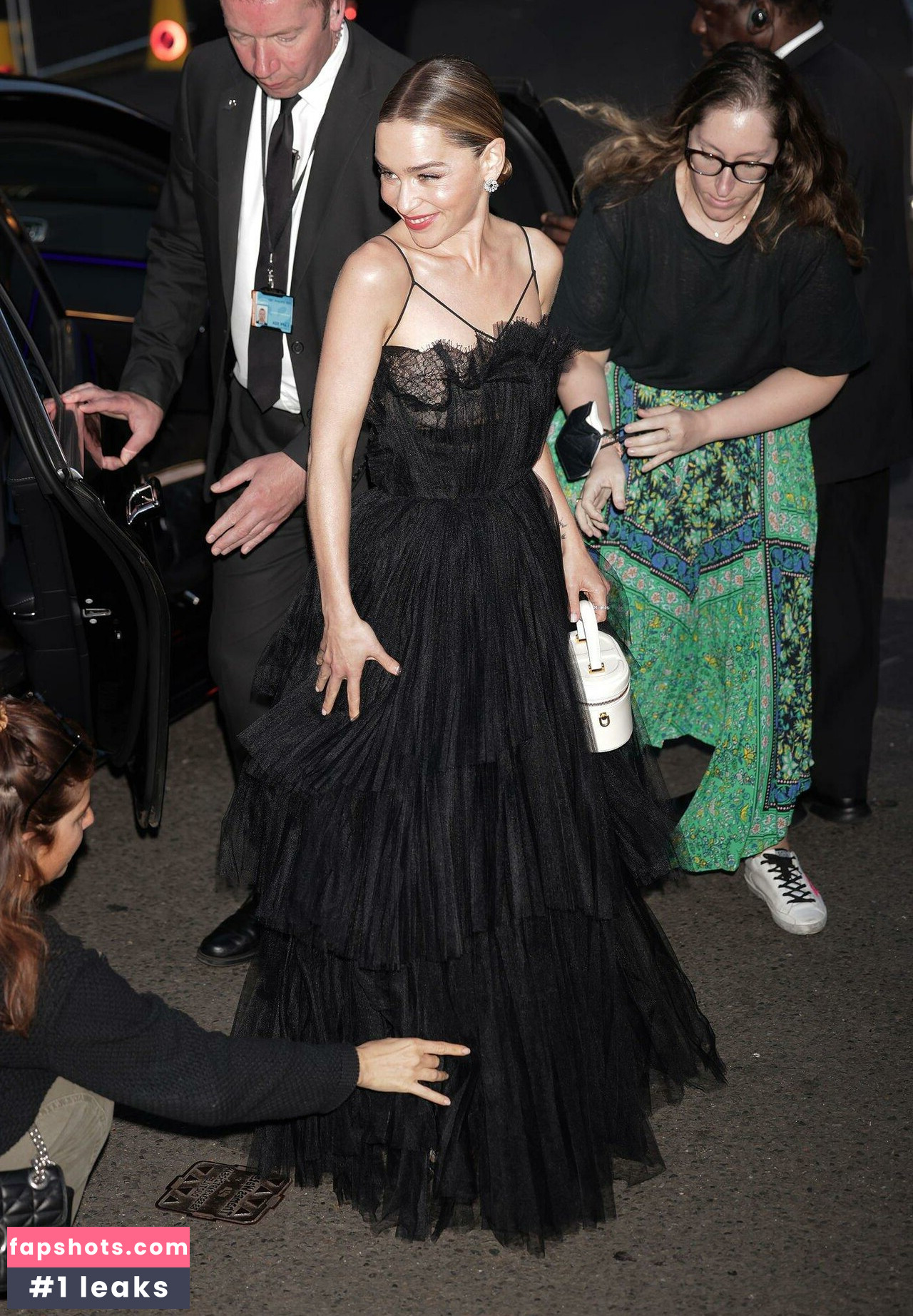 Emilia Clarke Nahé úniky fotek pouze od fanoušků #114 - Fapshots