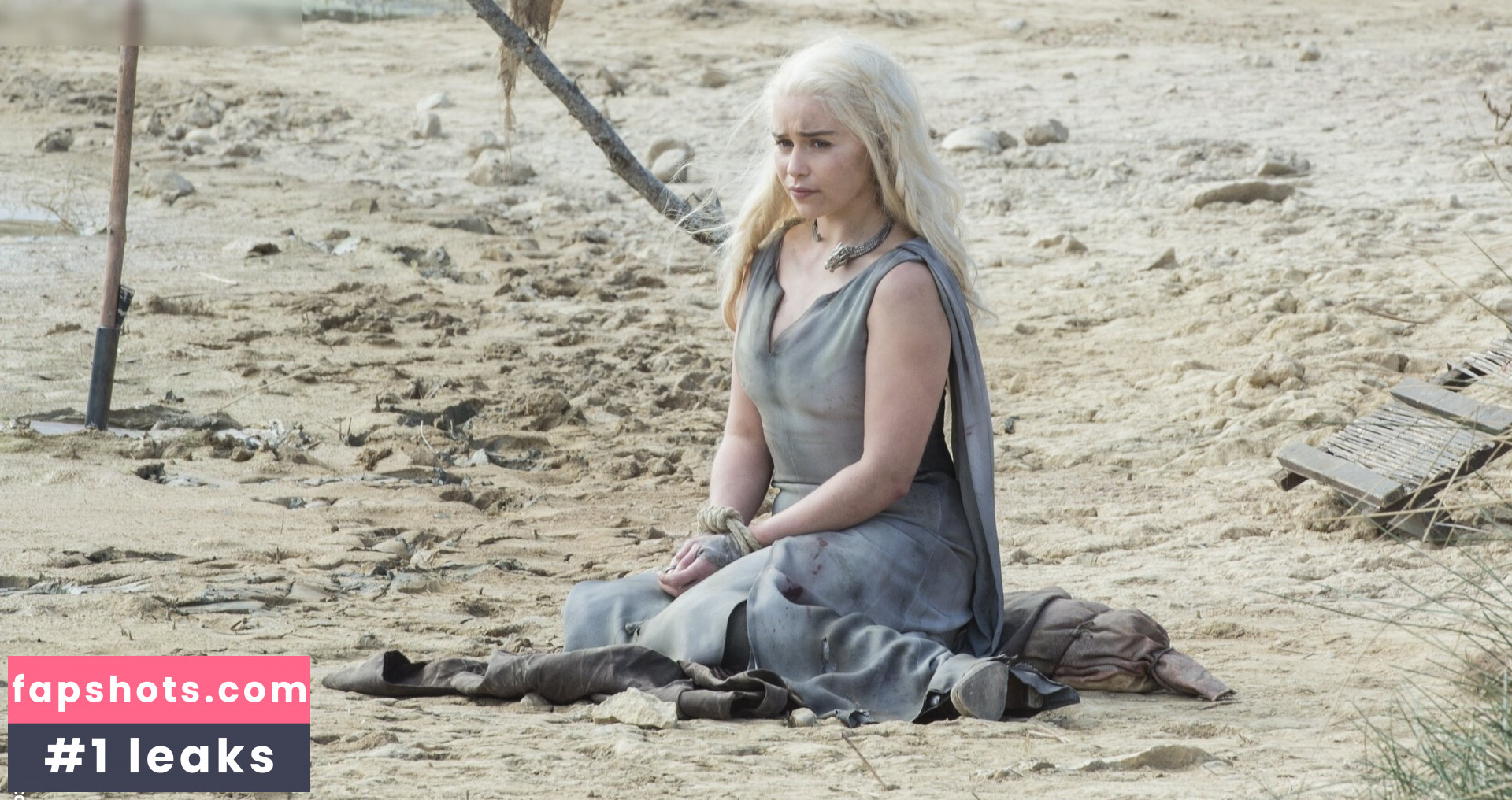 Emilia Clarke Nahé úniky fotek pouze od fanoušků #13 - Fapshots