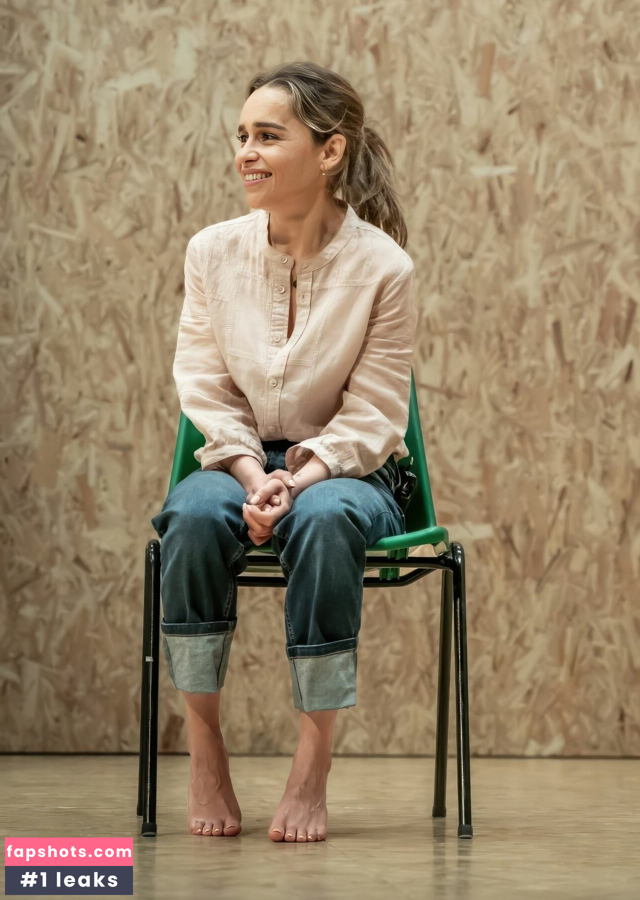 Emilia Clarke Nahé úniky fotek pouze od fanoušků #201 - Fapshots