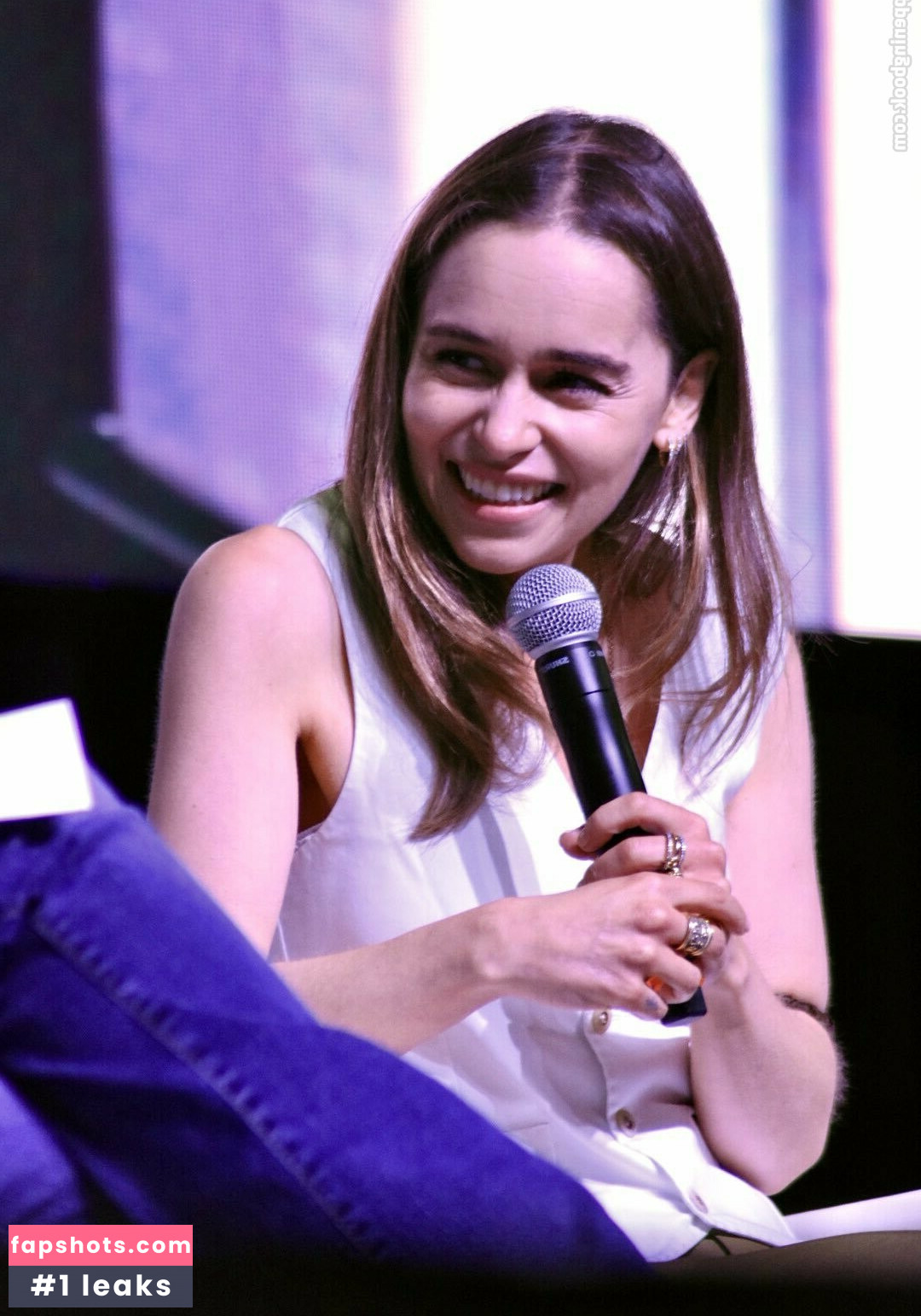 Emilia Clarke Nahé úniky fotek pouze od fanoušků #211 - Fapshots
