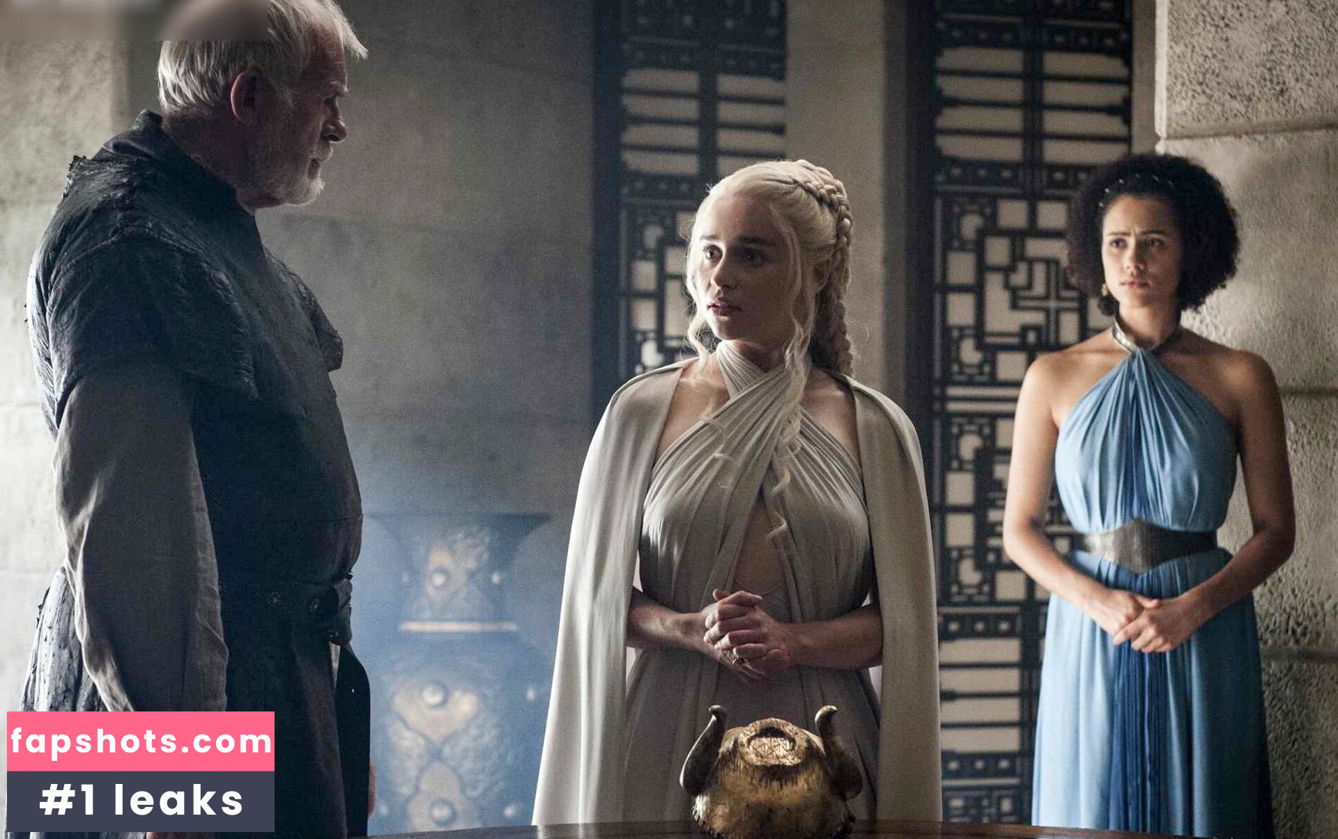 Emilia Clarke Nahé úniky fotek pouze od fanoušků #25 - Fapshots