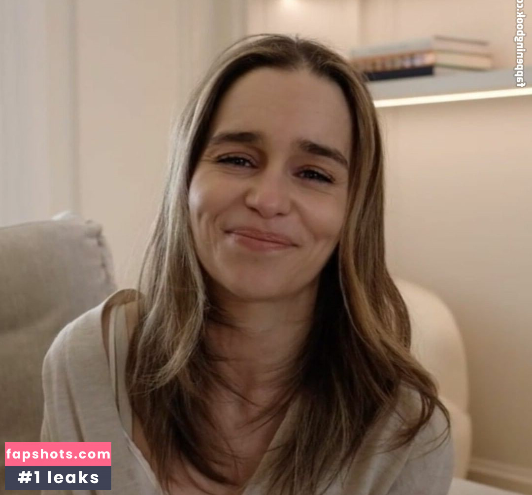 Emilia Clarke gallery photo #278