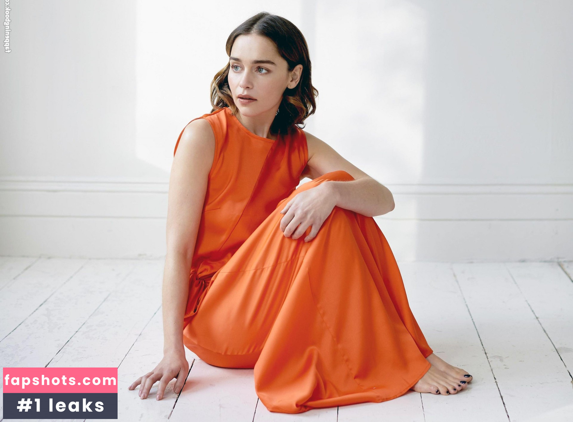 Emilia Clarke Nahé úniky fotek pouze od fanoušků #418 - Fapshots