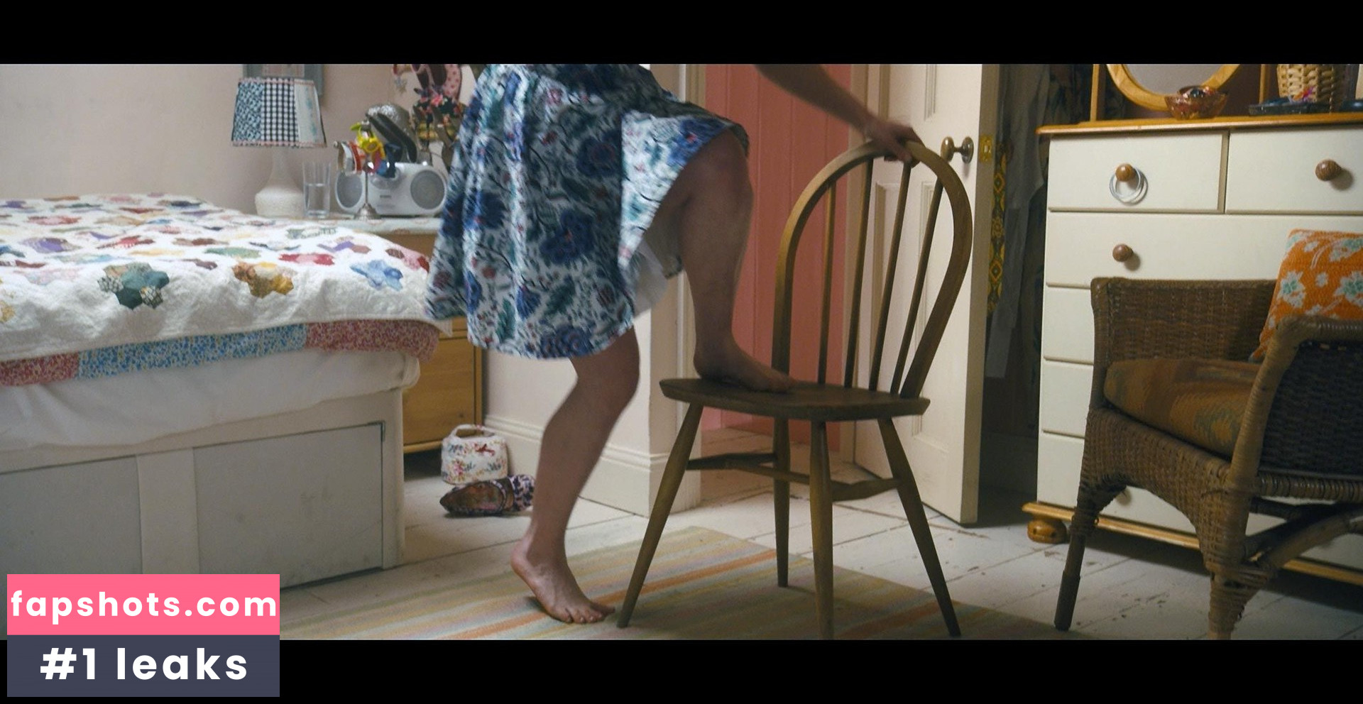 Emilia Clarke Nahé úniky fotek pouze od fanoušků #425 - Fapshots