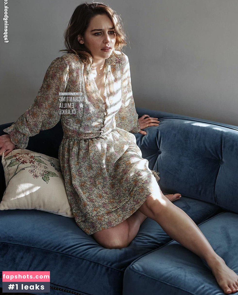 Emilia Clarke Nahé úniky fotek pouze od fanoušků #430 - Fapshots