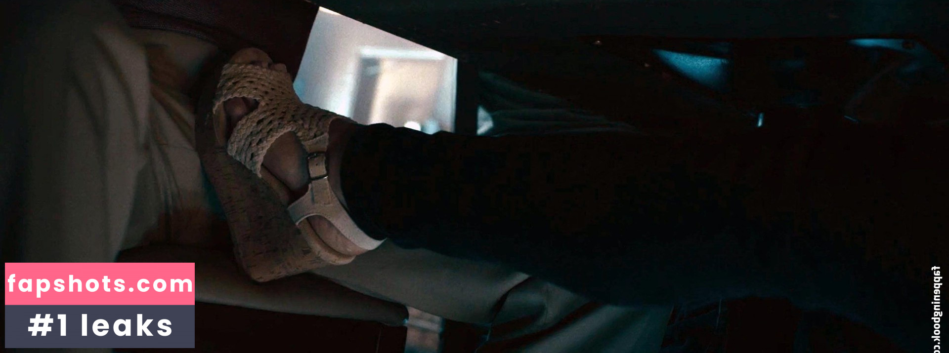 Emilia Clarke Nahé úniky fotek pouze od fanoušků #433 - Fapshots