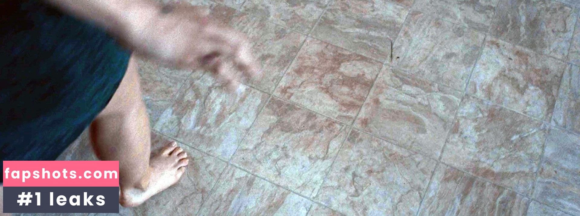 Emilia Clarke Nahé úniky fotek pouze od fanoušků #435 - Fapshots