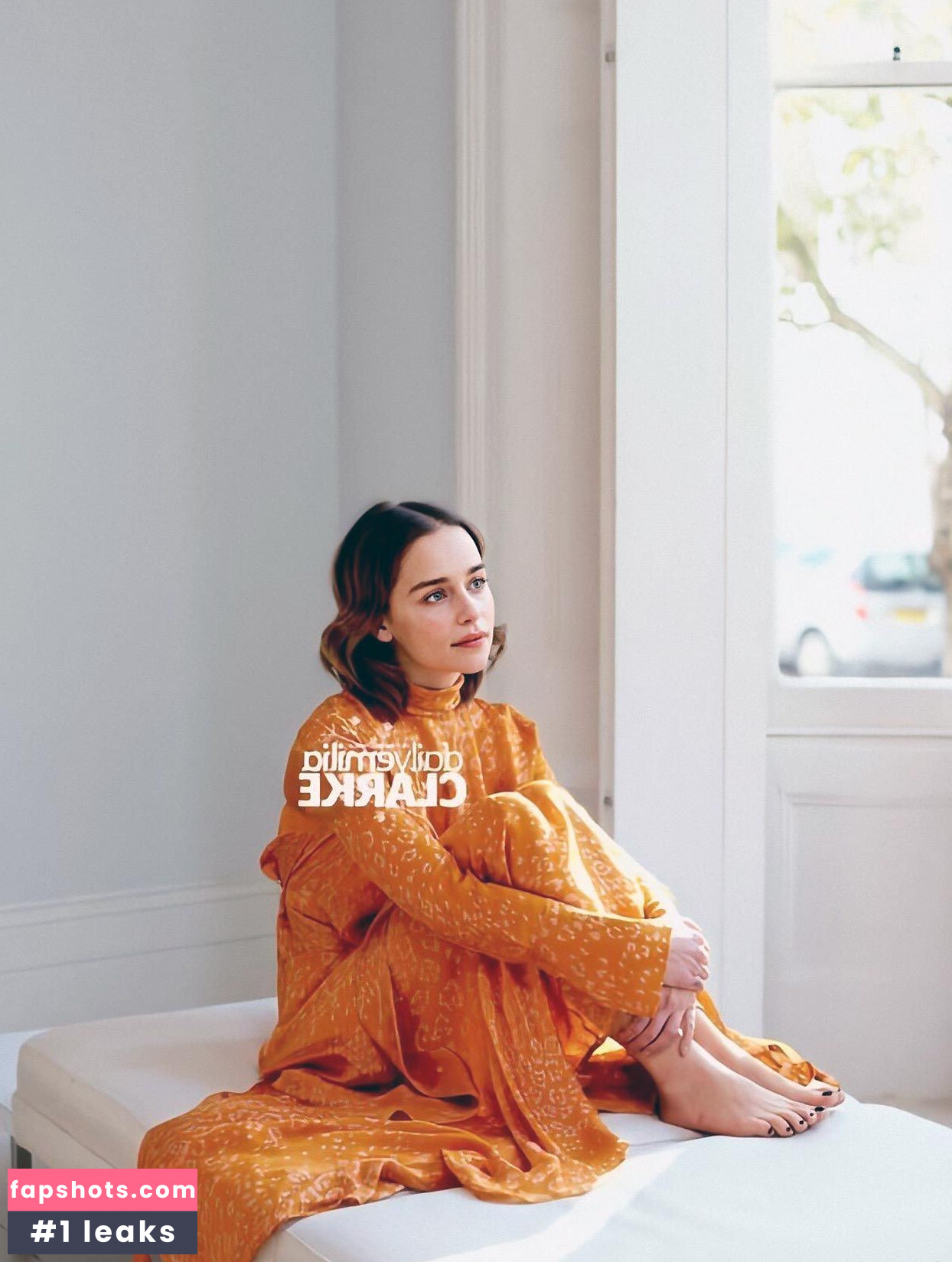 Emilia Clarke Nahé úniky fotek pouze od fanoušků #439 - Fapshots