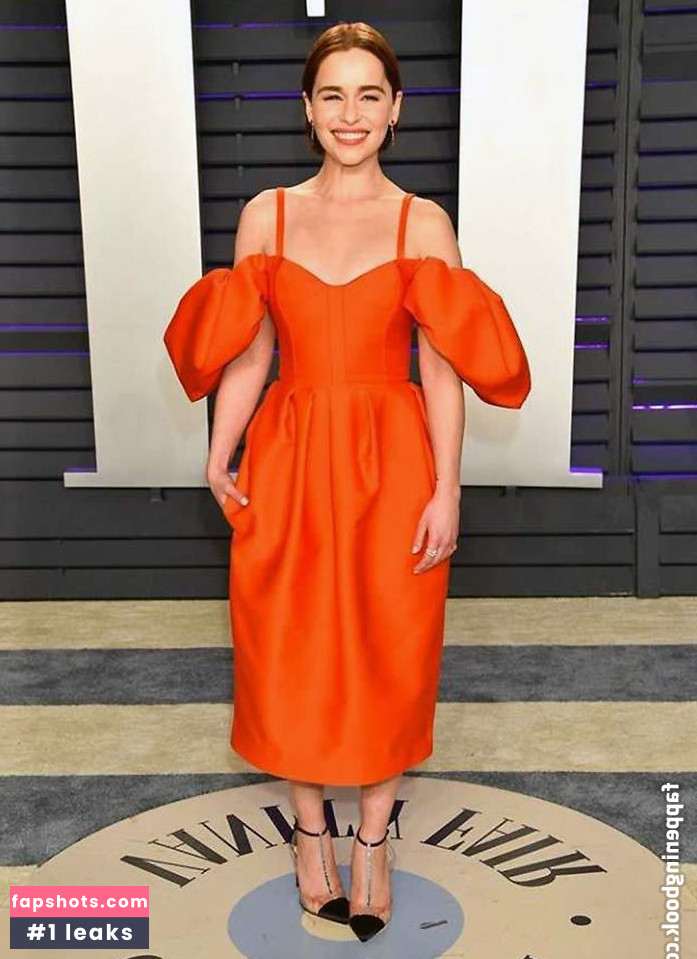 Emilia Clarke Nahé úniky fotek pouze od fanoušků #456 - Fapshots